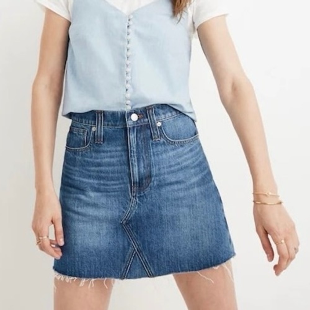 Madewell Rigid Denim A-Line Mini Skirt in Lakeline Wash‎ Size 26